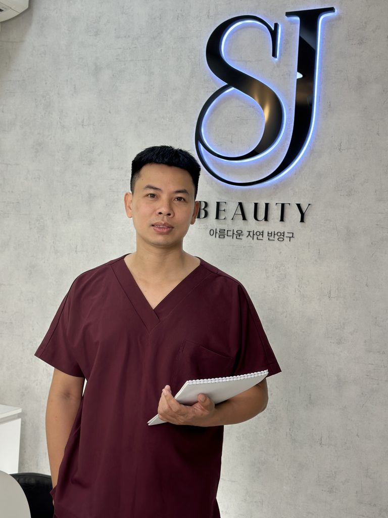 Bác Sĩ Nguyễn Xuân Chúc