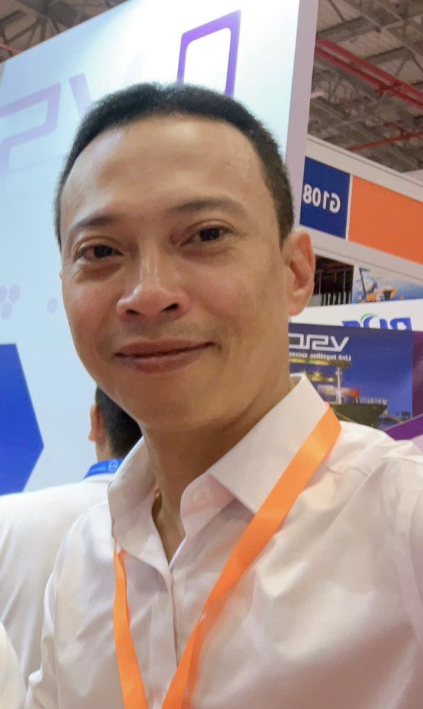 Nguyễn Khánh Tân