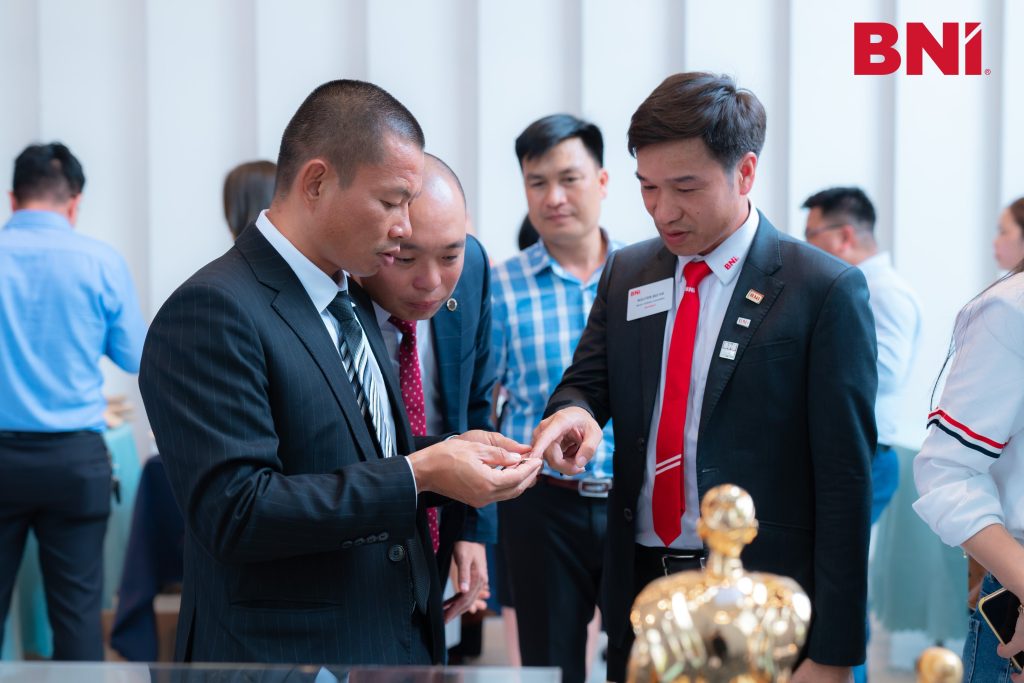Phạm Thành Long là chủ tịch cộng đồng BNI Hà Nội 6